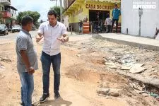 Prefeito de Buritizeiro Pedro Braga visita e estabelece cronograma das primeiras ruas que receberam pavimentação em bloquetes